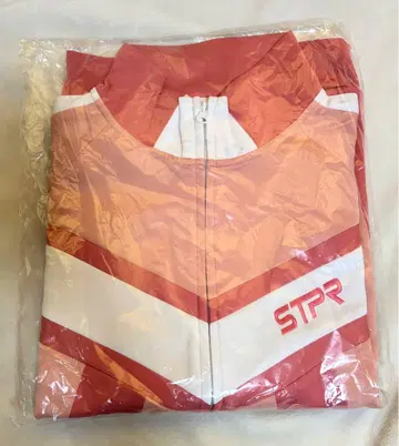 STPR 트랙 자켓 리이누군
