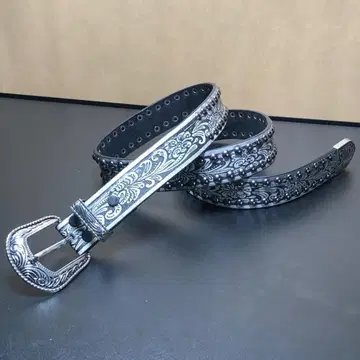 벨트 실버 블랙 스터드 웨스턴 장식 전체 길이 100cm 폭 2.9cm