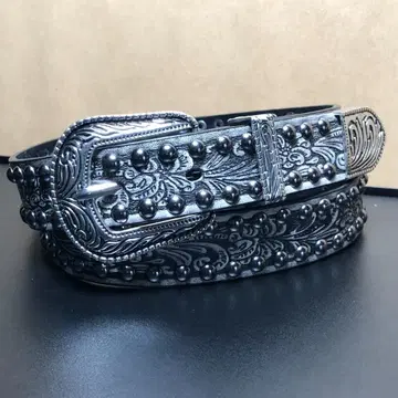 벨트 실버 블랙 스터드 웨스턴 장식 전체 길이 100cm 폭 2.9cm