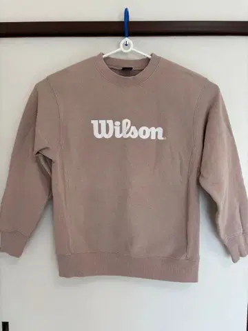 Wilson 베이지 맨투맨 Medium