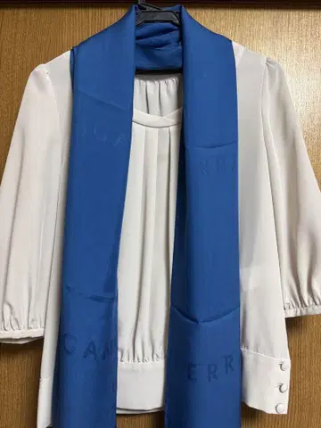 [ 미사용 새상품 ] FERRAGAMO 페라가모 로고 스톨 파랑