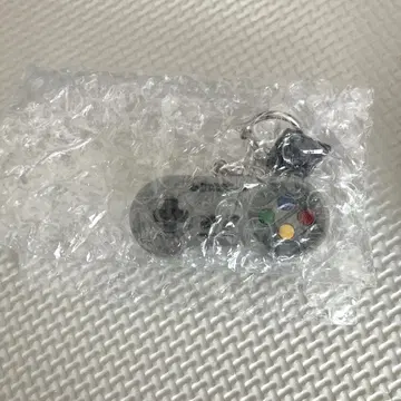 새상품 닌텐도 뮤지엄 키링 슈퍼 패미컴