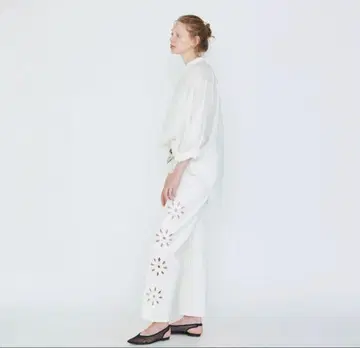 Sea Room lynn 사이드FLOWER 화이트 데님 23인치