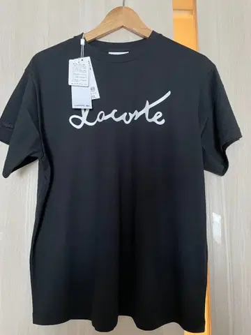 미사용 새상품 LACOSTE 블랙 T셔츠