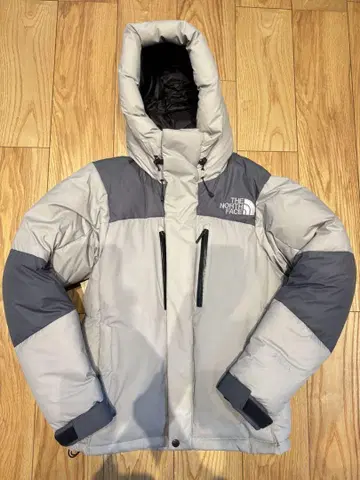 THE NORTH FACE 다운 자켓 그레이