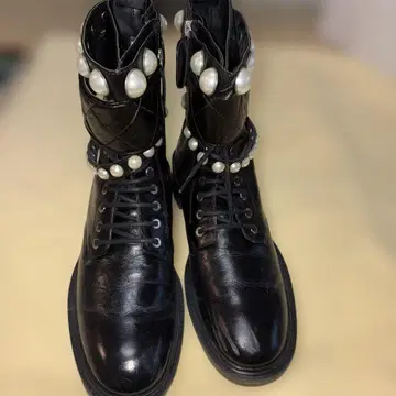 ZARA 자라 새상품! 귀여운 블랙 펄 장식 부츠 41