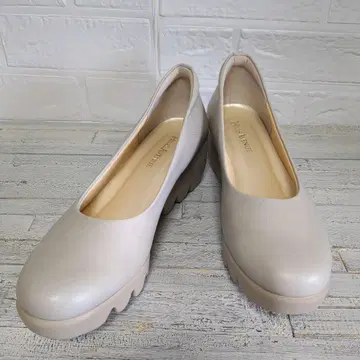 미사용급 힐즈아베뉴 24cm 펌프스 통굽 웨이브 밑창