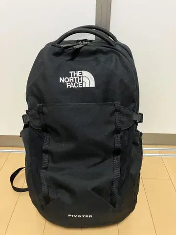 THE NORTH FACE PIVOTER 블랙 백팩
