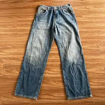 ZARA 미드 라이즈 라메 데님 팬츠