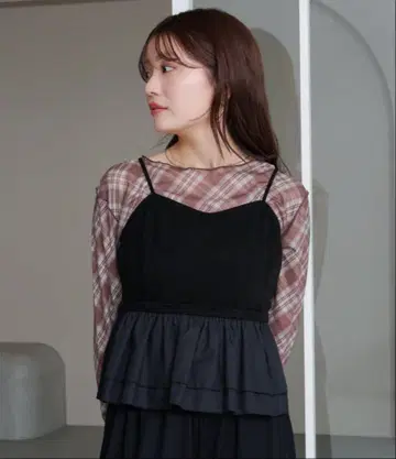 [ kastane ] 스웨이드 페플럼 뷔스티에 블랙