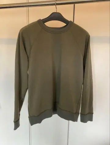 Patagonia 남성용 리버서블 시어링 크루 M 카키