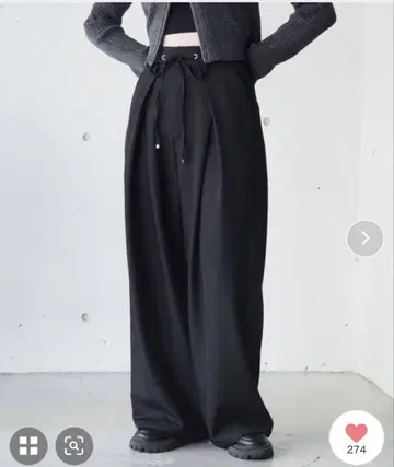 tiptop 허리끈 포함 턱 와이드 팬츠