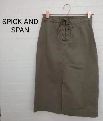 SPICK AND SPAN 스커트