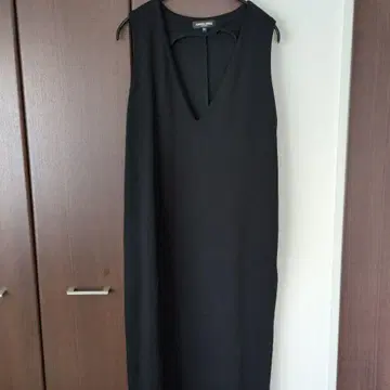 ANGELIEBE 블랙 슬리브리스 원피스 마터니티