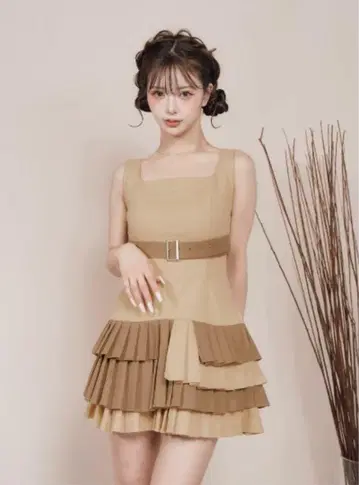 Darich 언더 벨트 플리츠 미니 원피스