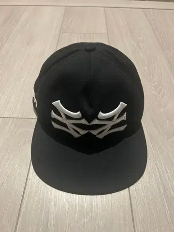 oma 캡 자수 로고