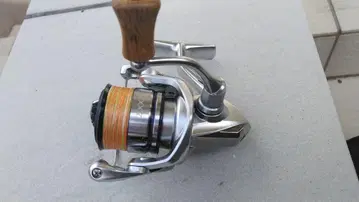 시마노 19 스트라딕 C2000SHG