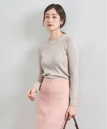 유나이티드 애로우즈 리브 크루넥 니트