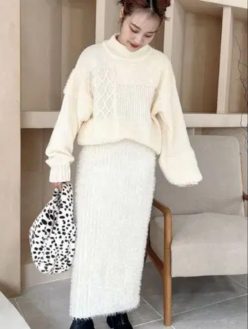 jumelle mix pattern knit 아이보리