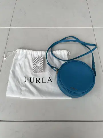 FURLA 원형 숄더백 파랑 수납 가방 포함
