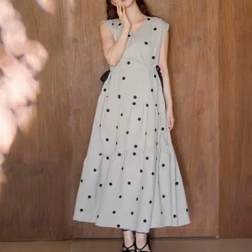 Noela [ 15주년 ] 린넨 터치 도트 원피스
