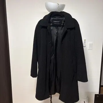 ZARA MAN 보아 블랙 체스터 코트