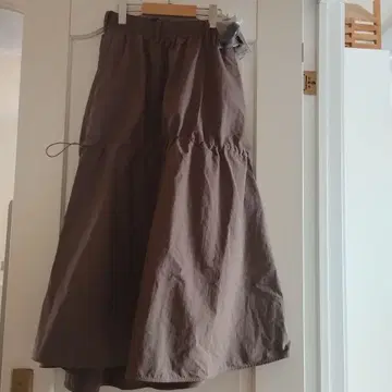 아디다스 롱 스커트 S 사이즈