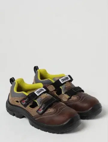 Magliano upower 2023aw 사이즈 42