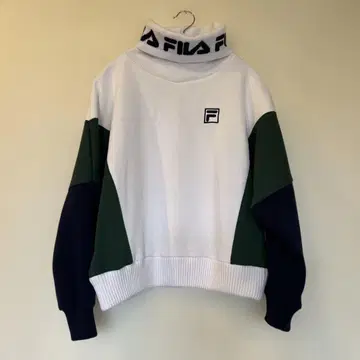 [새상품급] FILA (휠라) 로고 터틀넥/맨투맨 티셔츠/M 사이즈