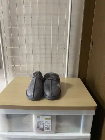 26cm moz 그레이 퍼 포함 슬립온