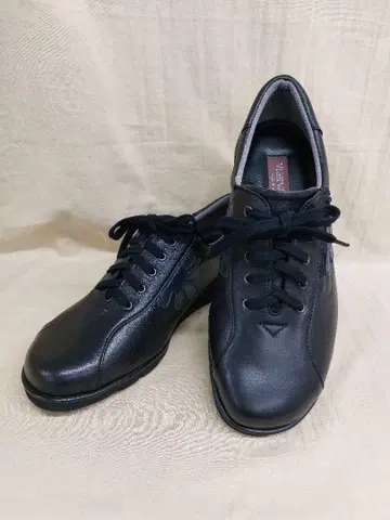 비제바노 고급 여성 신발 포멀 25cm 블랙 권장소비자가격 21780엔