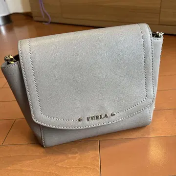 훌라 FURLA 체인 백 그레이