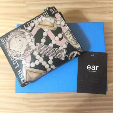 SWASH 스우시 x ear 이단 접이식 지갑 강아지 그린 콜라보