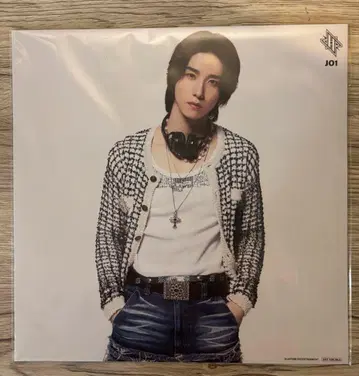 JO1 사토 케이고 메가 재킷