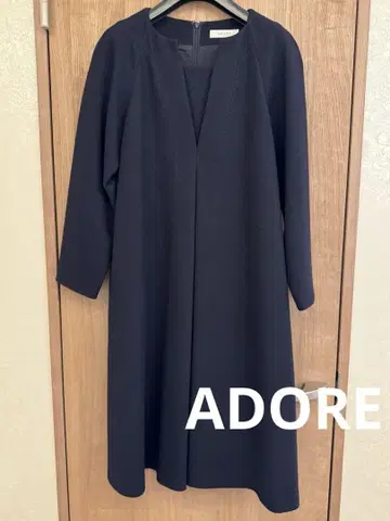 새상품급 ADORE 어도어 네이비 A라인 롱 원피스