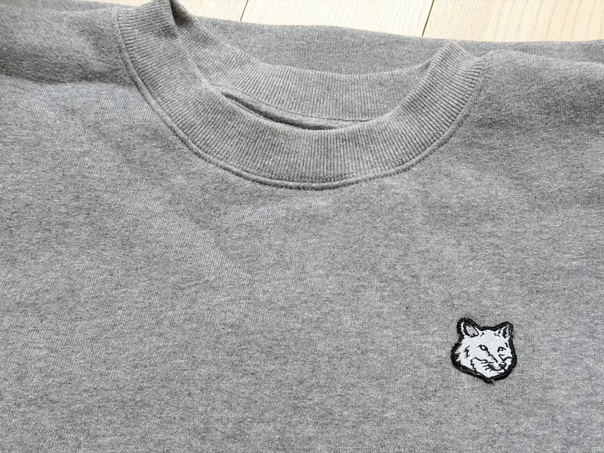 Maison Kitsuné sweatshirt gray s