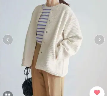 어반 리서치 도어스 퀼트 노카라 자켓 M 아이보리