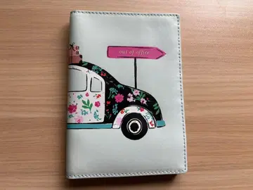 새상품급 Kate Spade New York 케이트 스페이드 여권 케이스