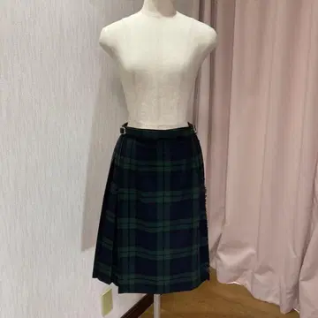 오닐 오브 더블린, 블랙워치 랩 스커트 36