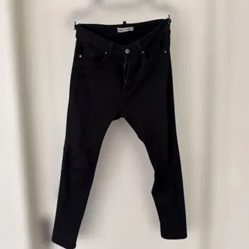 ZARA 블랙 스키니 팬츠