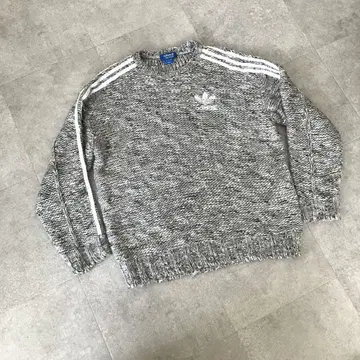 adidas 아디다스 긴팔 니트