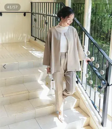 고베 레터스 슬림 스트레치 수트 셋업