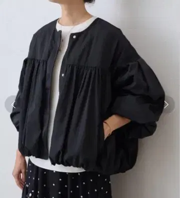BEARDSLEY 충전솜 벌룬 숏 블루종 블랙