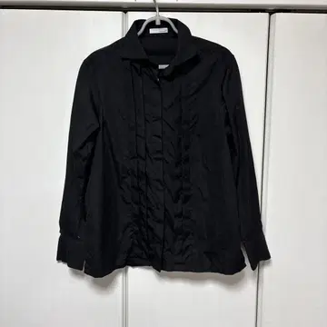 madame H 블랙 긴팔 셔츠