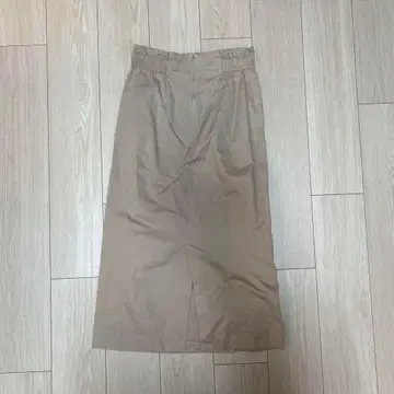 베이지 타이트 롱 스커트