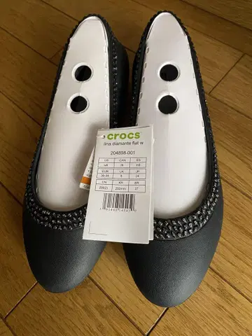 미사용 새상품 Crocs Iina Diamante Flat W 24cm