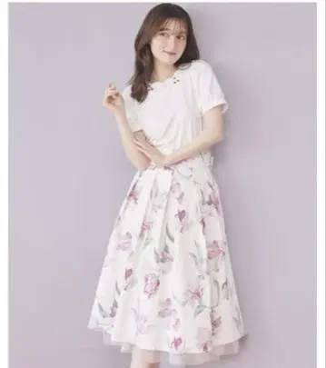 tocco 3WAY 리본 포함 뒤 튤 x 프릴 절개 플라워 프린트 플레어