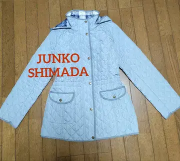 JUNKO SHIMADA 퀼팅 자켓 라이트 블루 후드 부착