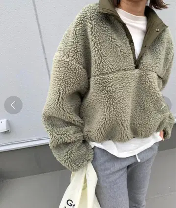 올리브 그린 플리스 자켓