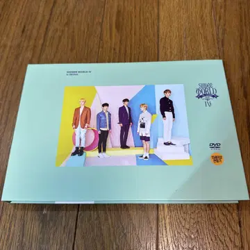 SHINee WORLD IV in SEOUL 2015 DVD